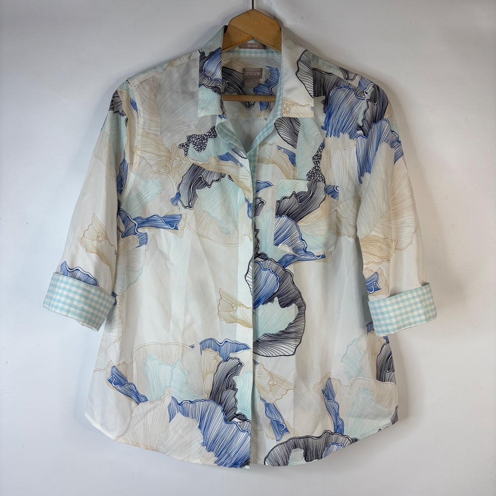 Chico's Button Down Shirt Women Size 2 White Blue Floral No Iron 3/4 Sleeve